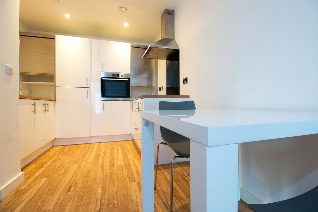 Property photo 3 of 13 Picture No. 04