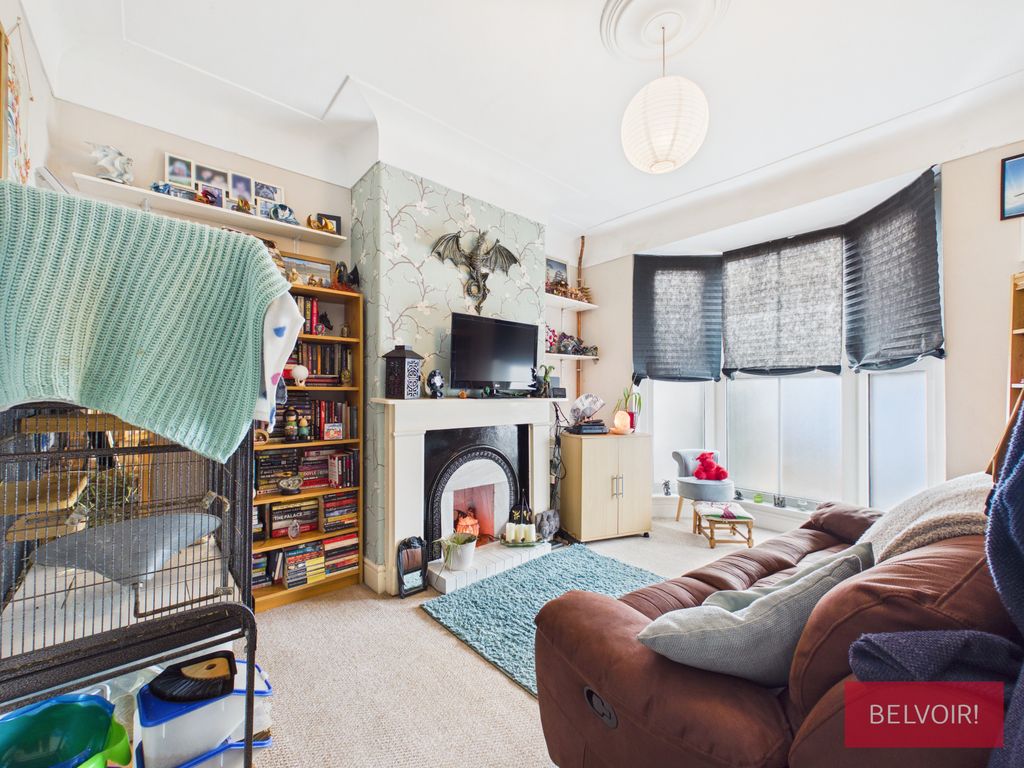 Property photo 2 of 19