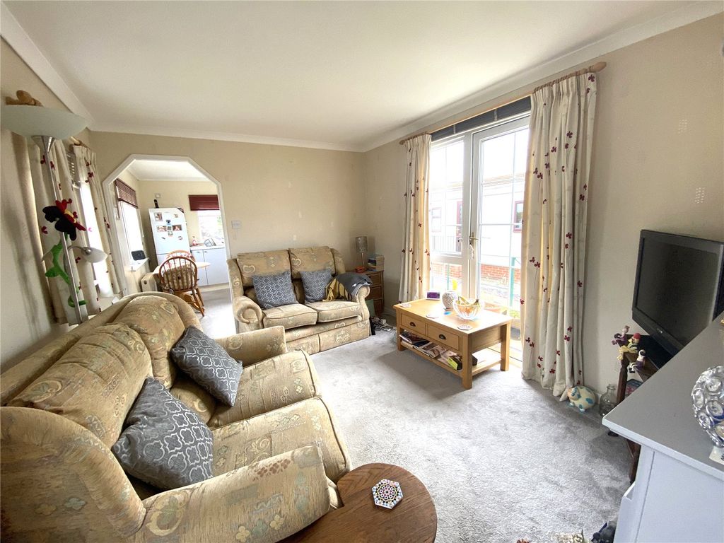 Property photo 3 of 20 Picture No. 35