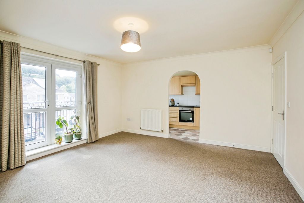 Property photo 2 of 17 Pbox-Img.Jpg