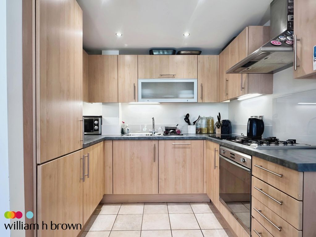 Property photo 3 of 11 Image