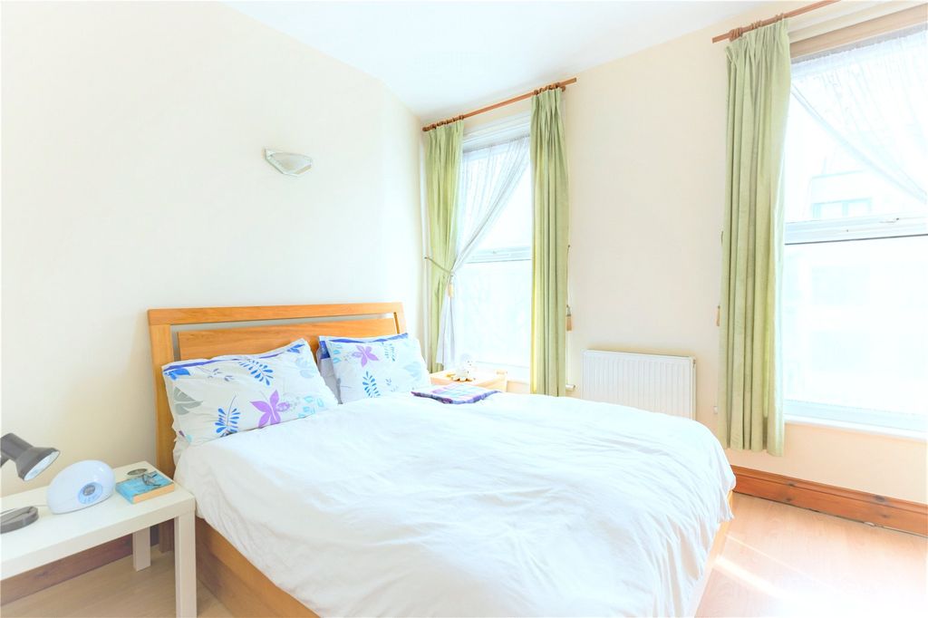 Property photo 2 of 11 Picture No. 10