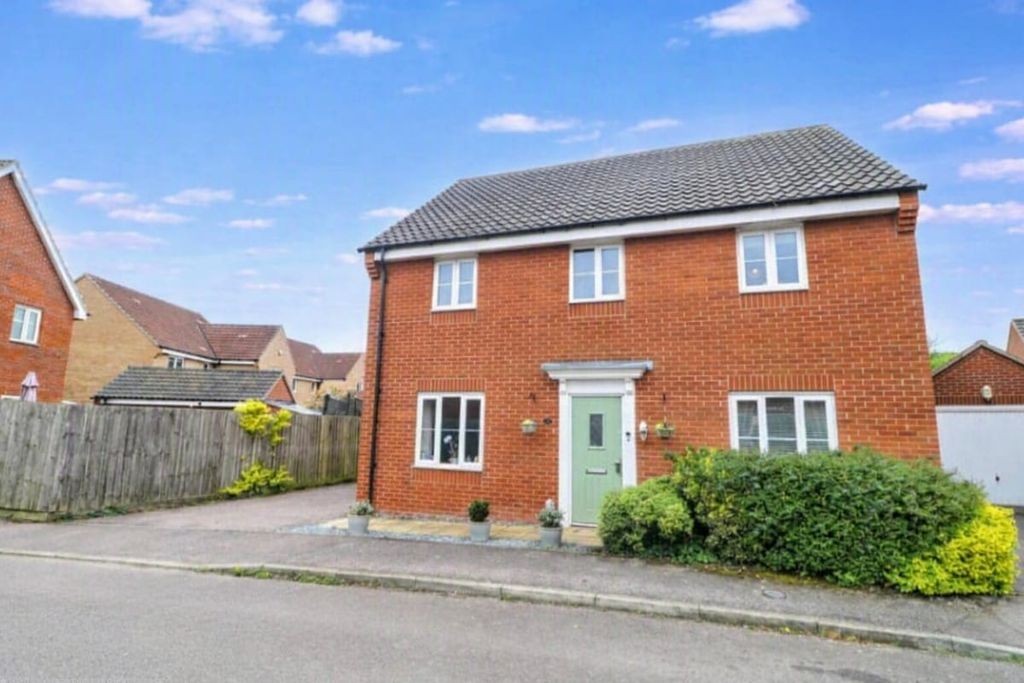 Property photo 1 of 20