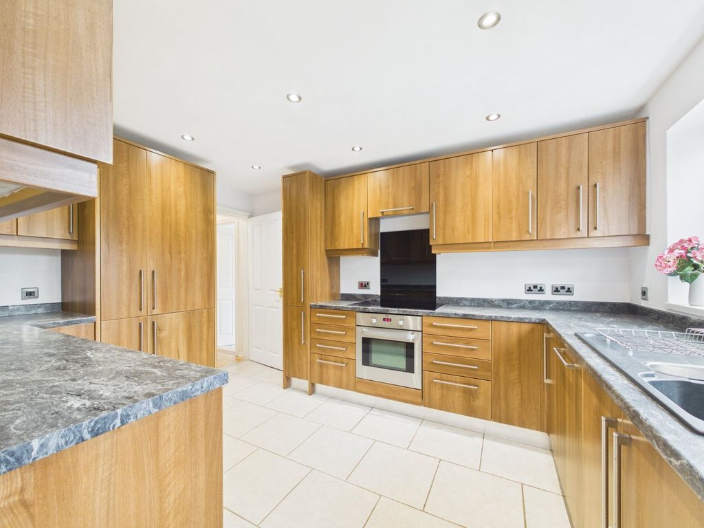 Property photo 3 of 16 Picture No. 06