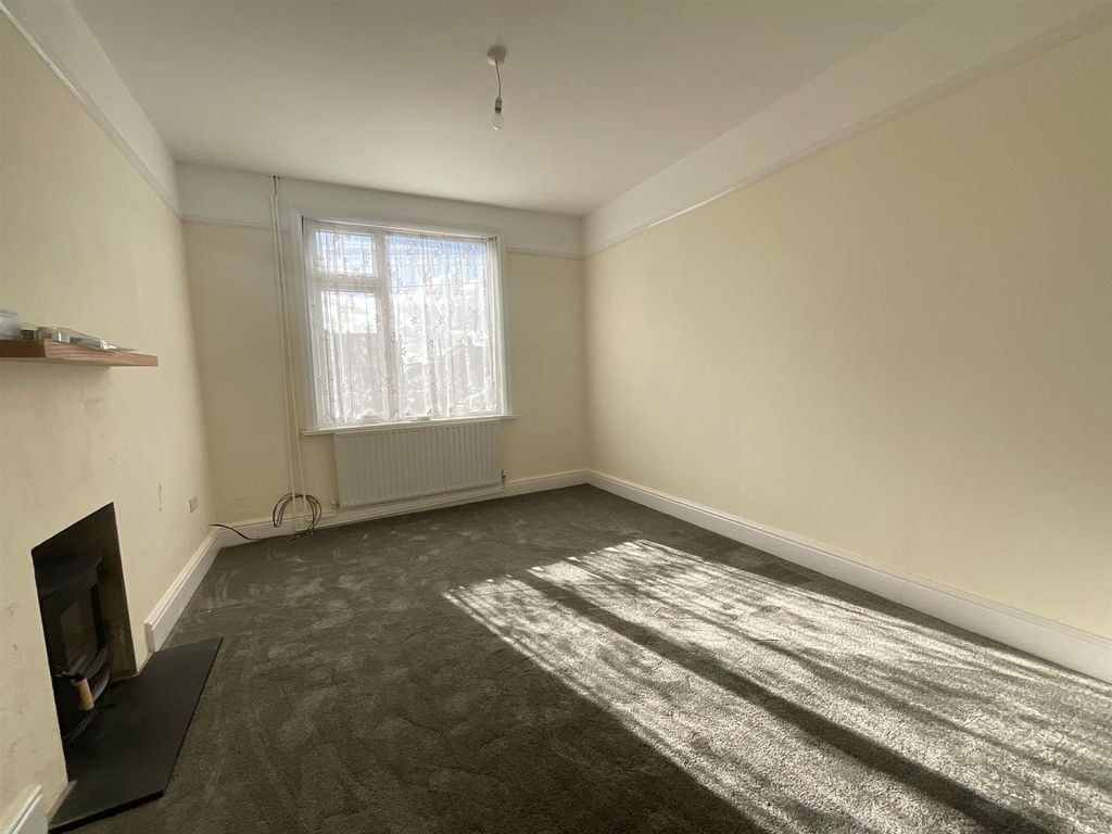 Property photo 2 of 16 9.Jpg