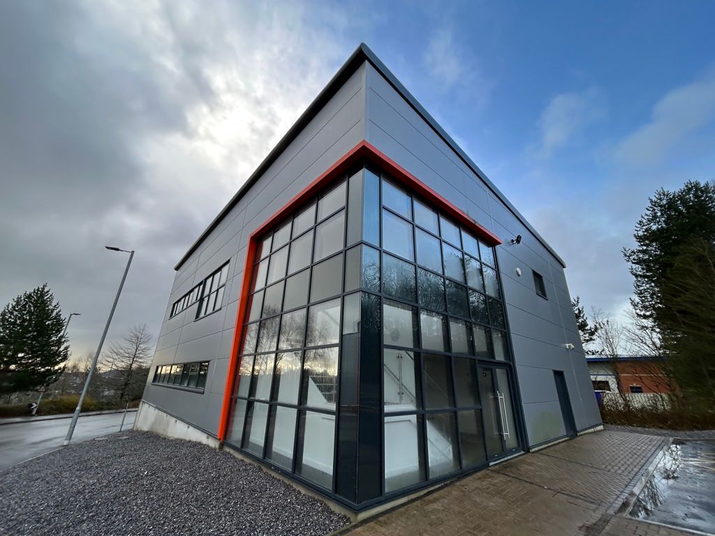 Property photo 1 of 6 Photo 6