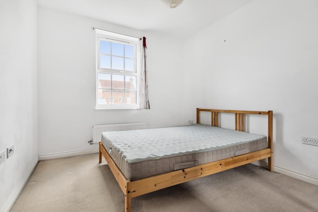 Property photo 3 of 12 Bedroom