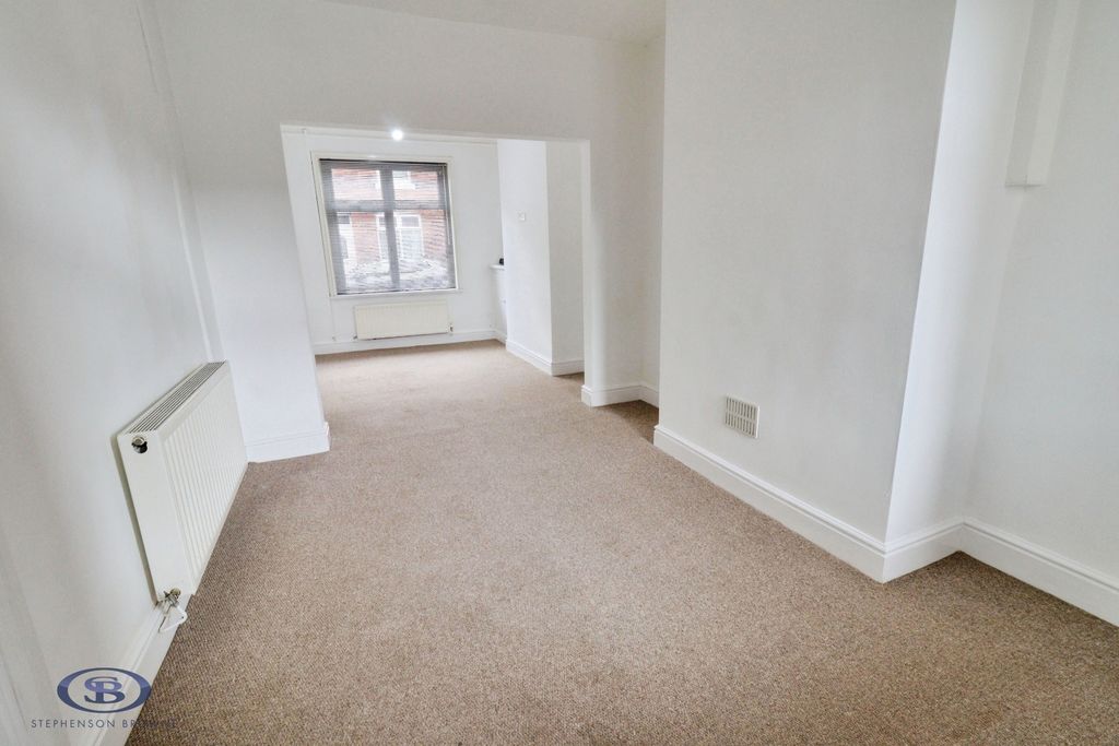 Property photo 2 of 18 Pbox-Img.Jpg