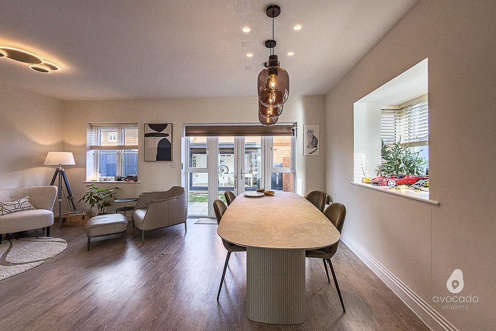 Property photo 3 of 21 4868989