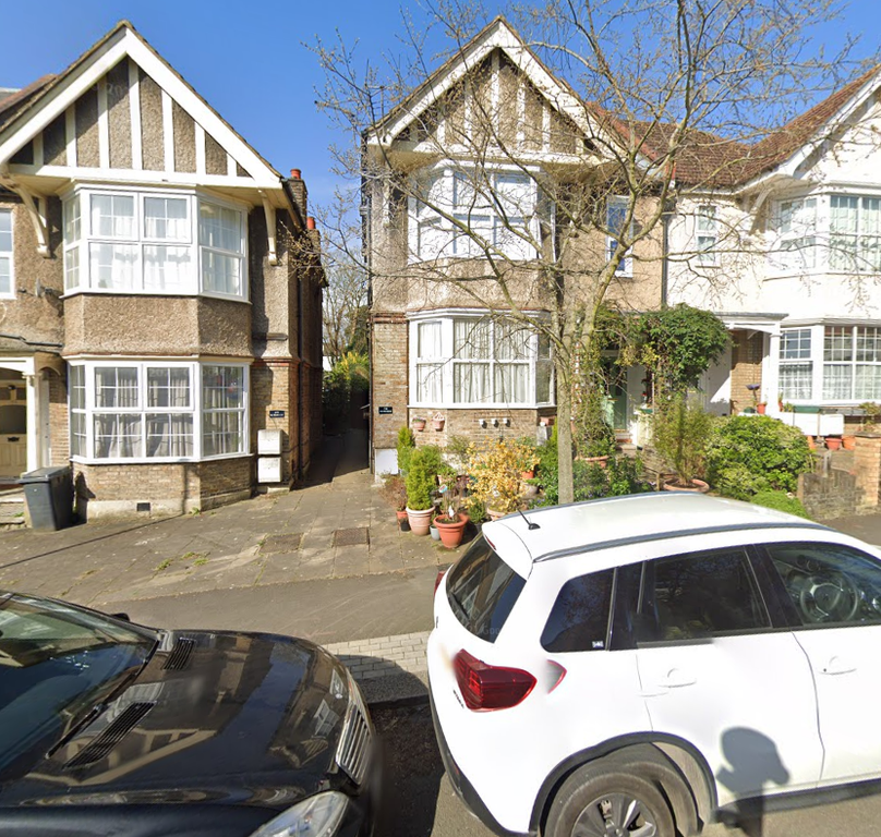 Property photo 1 of 6