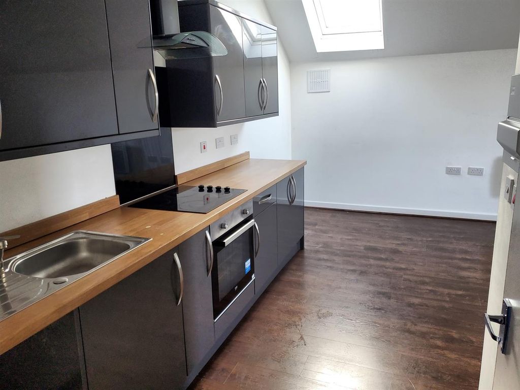 Property photo 2 of 12 Bs1.Jpg