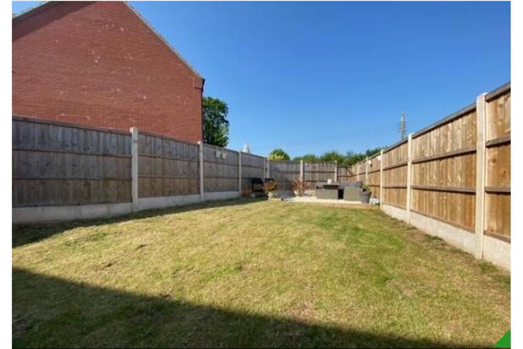 Property photo 2 of 7