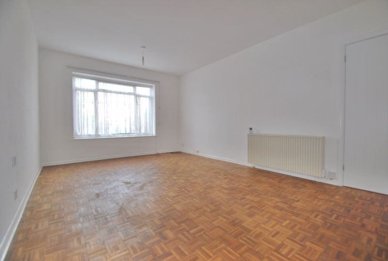 Property photo 2 of 11 Photo 7