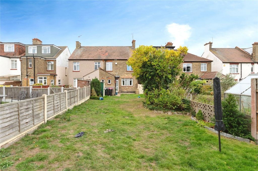 Property photo 2 of 13 Picture No. 14