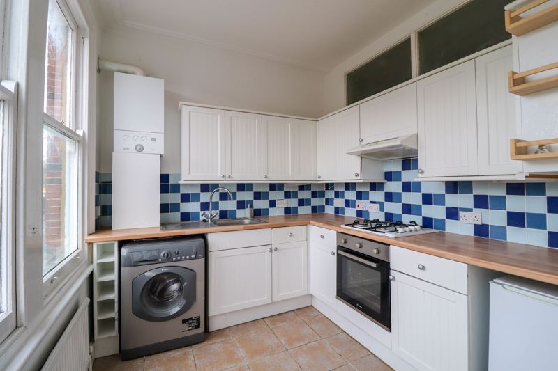 Property photo 2 of 5 Kitchen