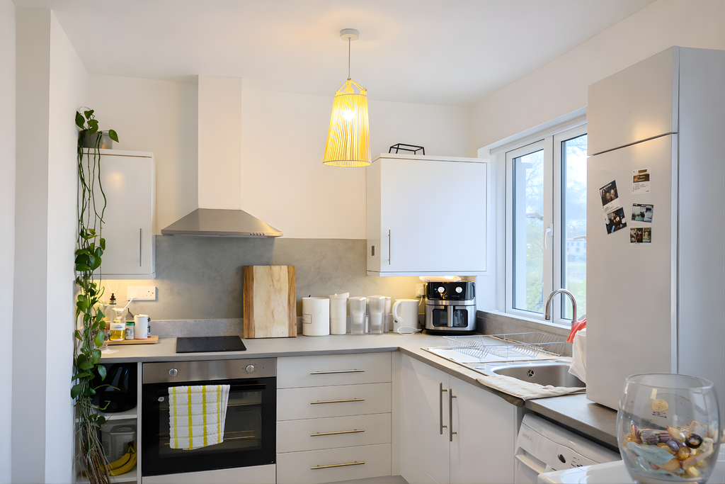 Property photo 1 of 4