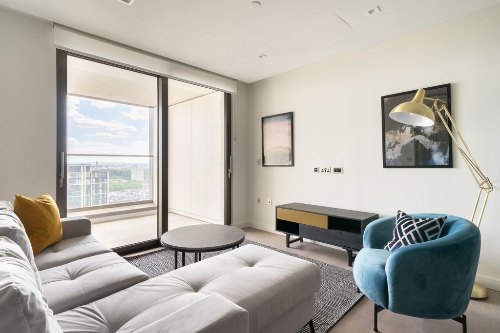 Property photo 1 of 17 Westmark Tower