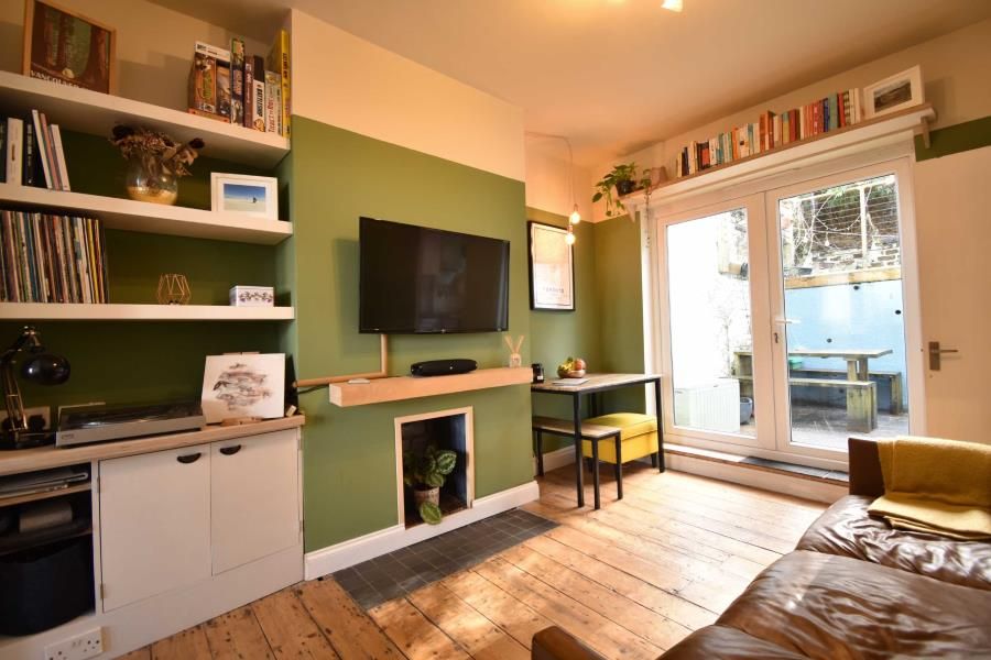 Property photo 3 of 7