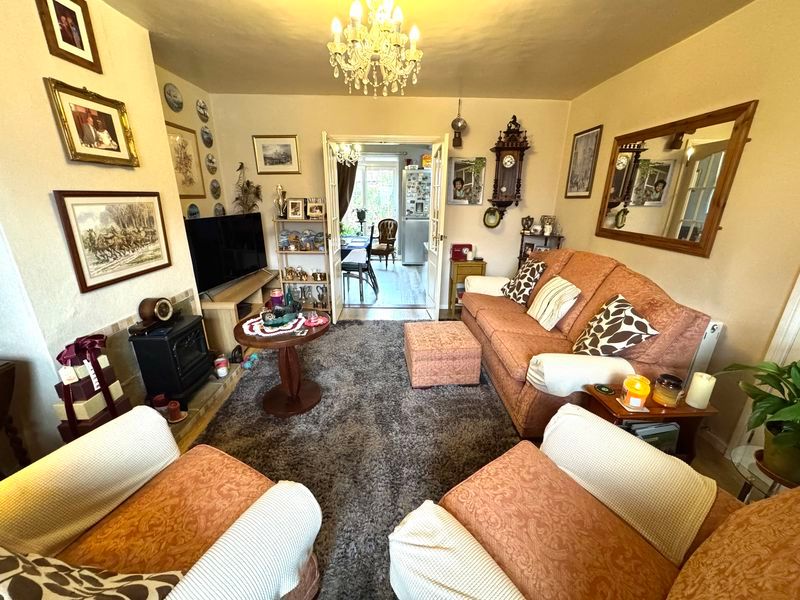 Property photo 3 of 10 Photo 7