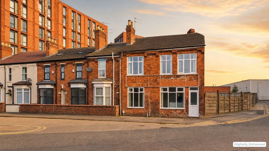 Property photo 1 of 18