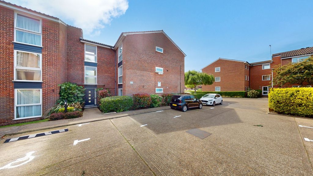 Property photo 1 of 10 5099190
