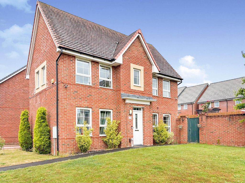 Property photo 2 of 11