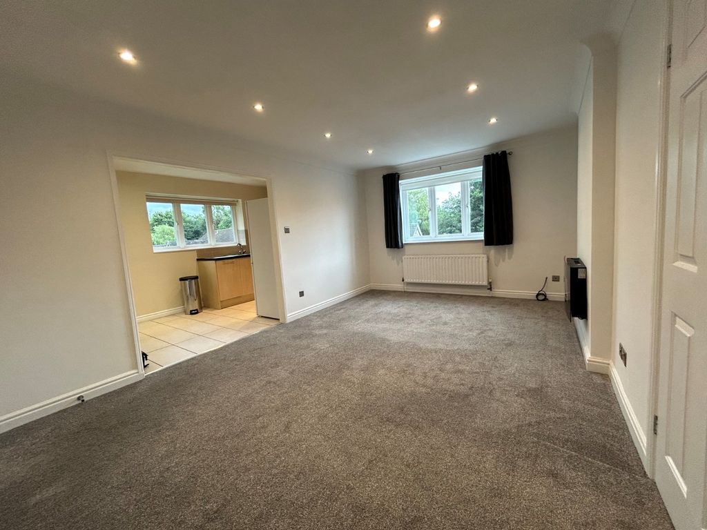 Property photo 2 of 8 Picture No. 08