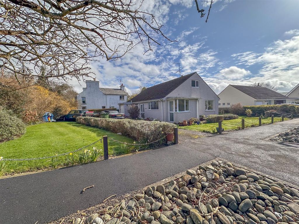 Property photo 1 of 17 Rooshay (16).Jpg