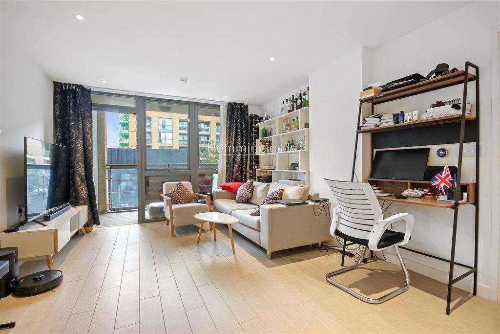 Property photo 1 of 15 01-76849 - Am - Flat 2, 3 Ann Street N1 7 Ff-3-Log
