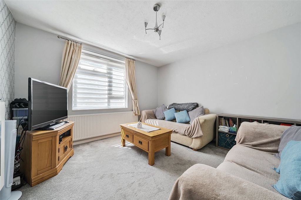 Property photo 2 of 12 Picture No. 04