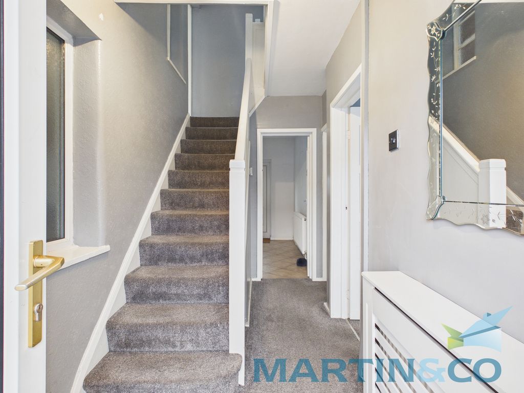 Property photo 2 of 18 Cam01870G0-Pr0196-Still004