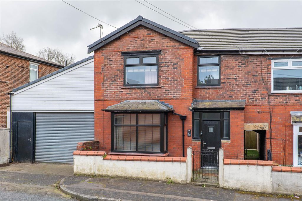 Property photo 1 of 26 Front External