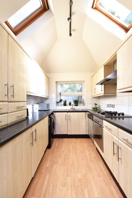 Property photo 2 of 15 5260311