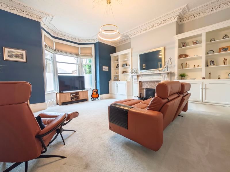 Property photo 3 of 37 Photo 3