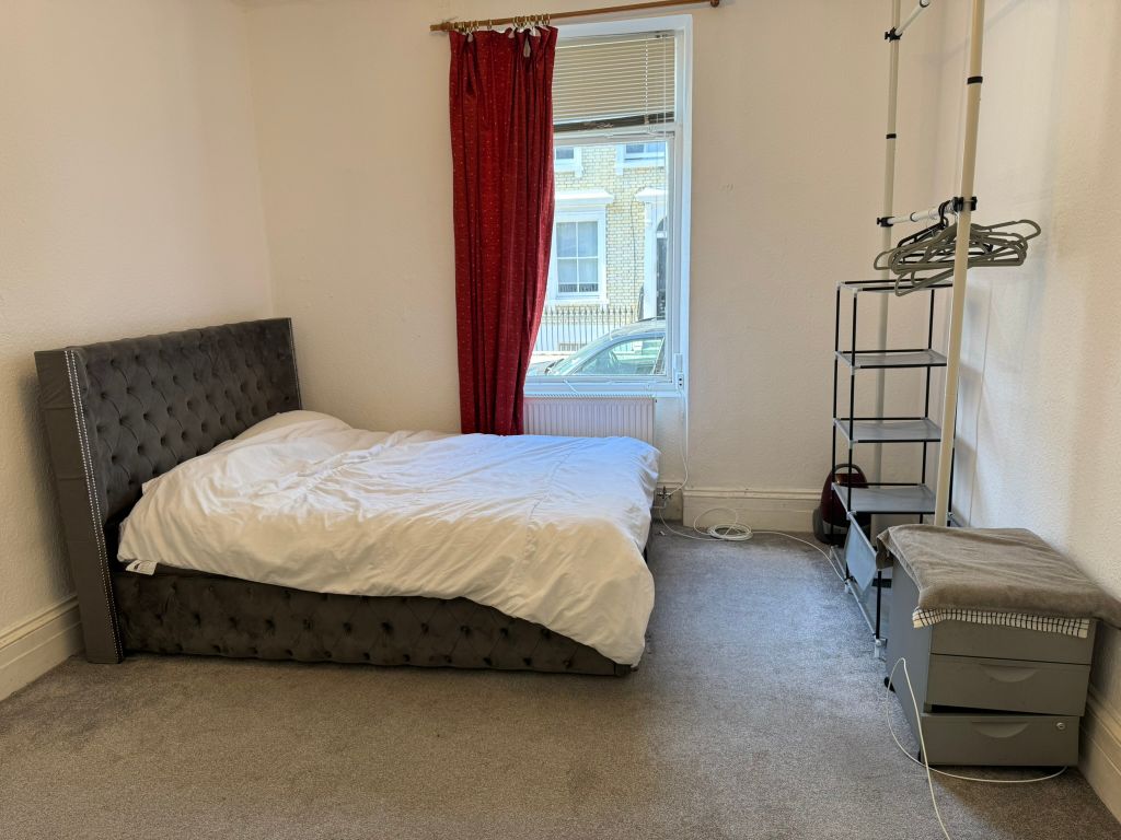 Property photo 2 of 6 Img_3043