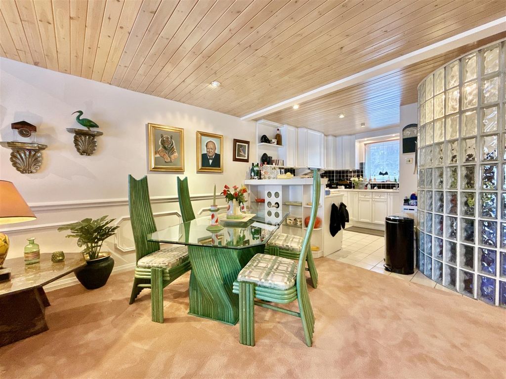 Property photo 2 of 25 Dining Area.Jpg