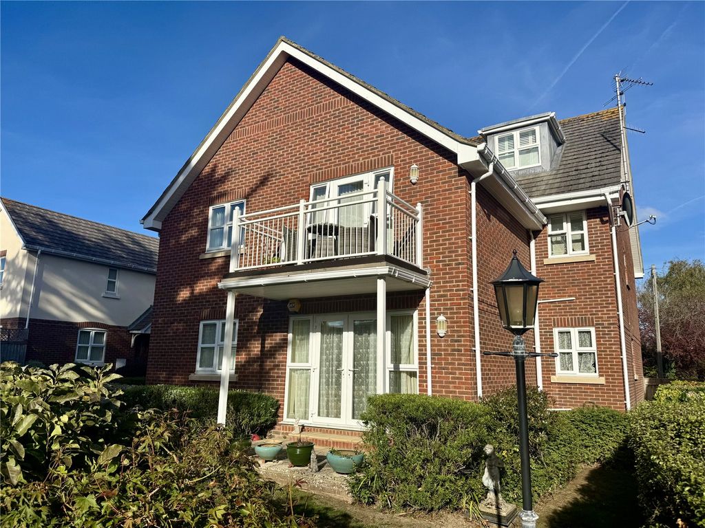 Property photo 1 of 11 Picture No. 01
