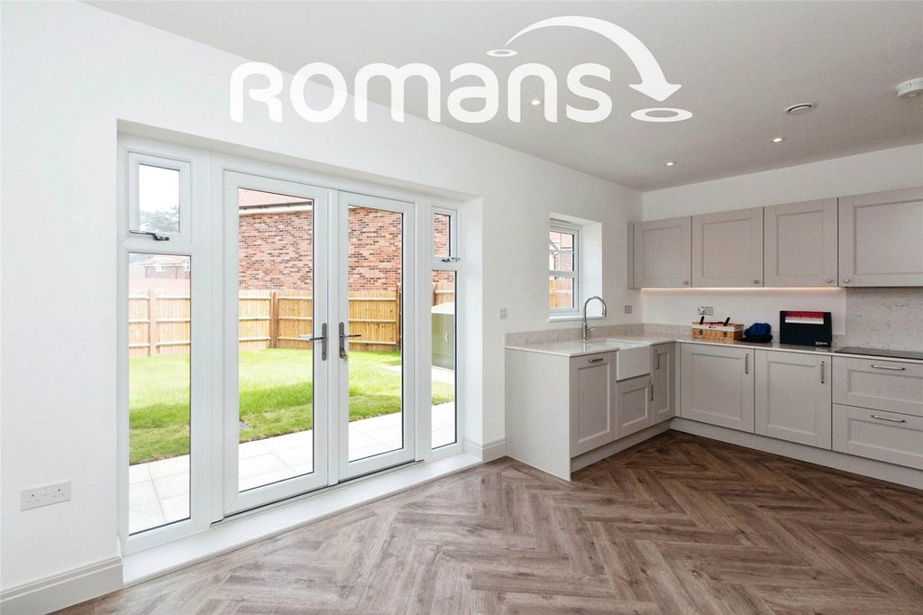 Property photo 1 of 10 Property Image