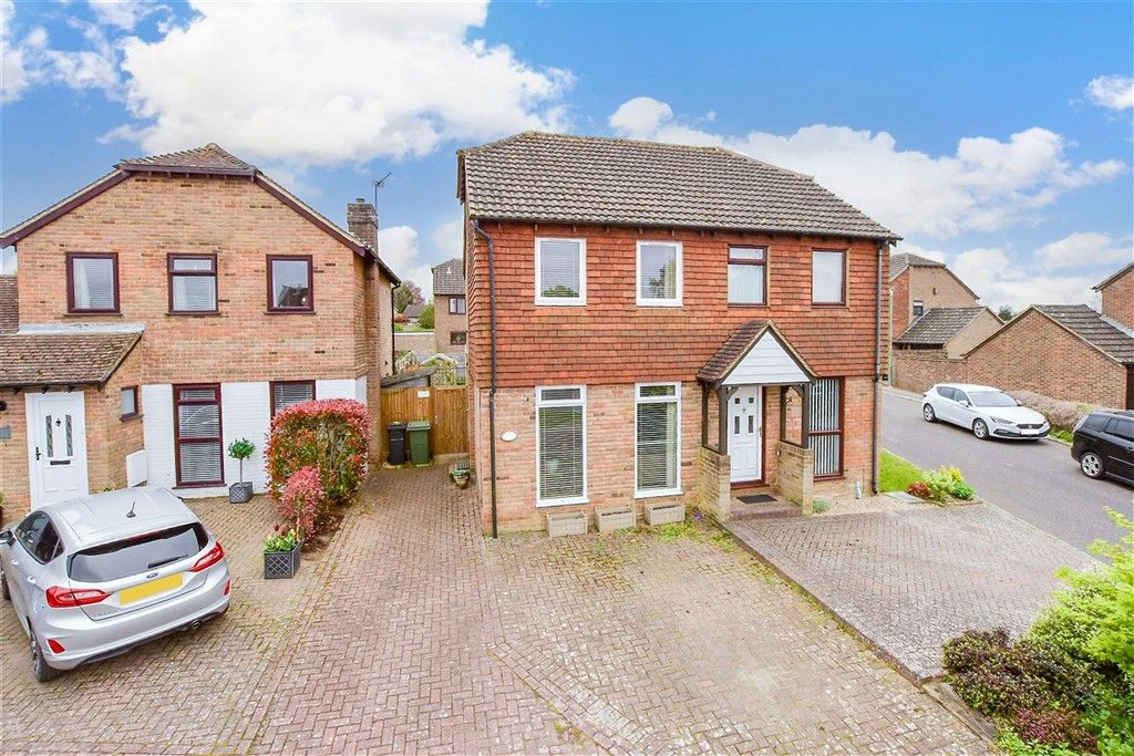 Property photo 1 of 9 Front Elevation (Web)