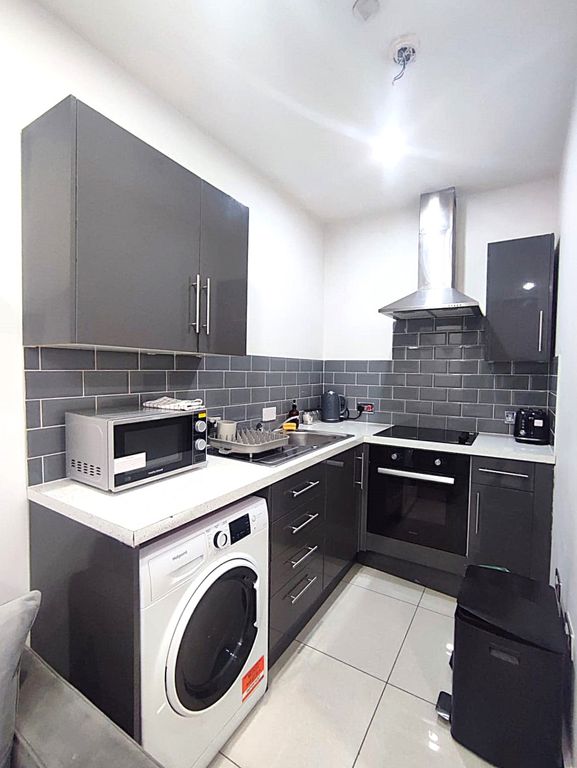 Property photo 2 of 5