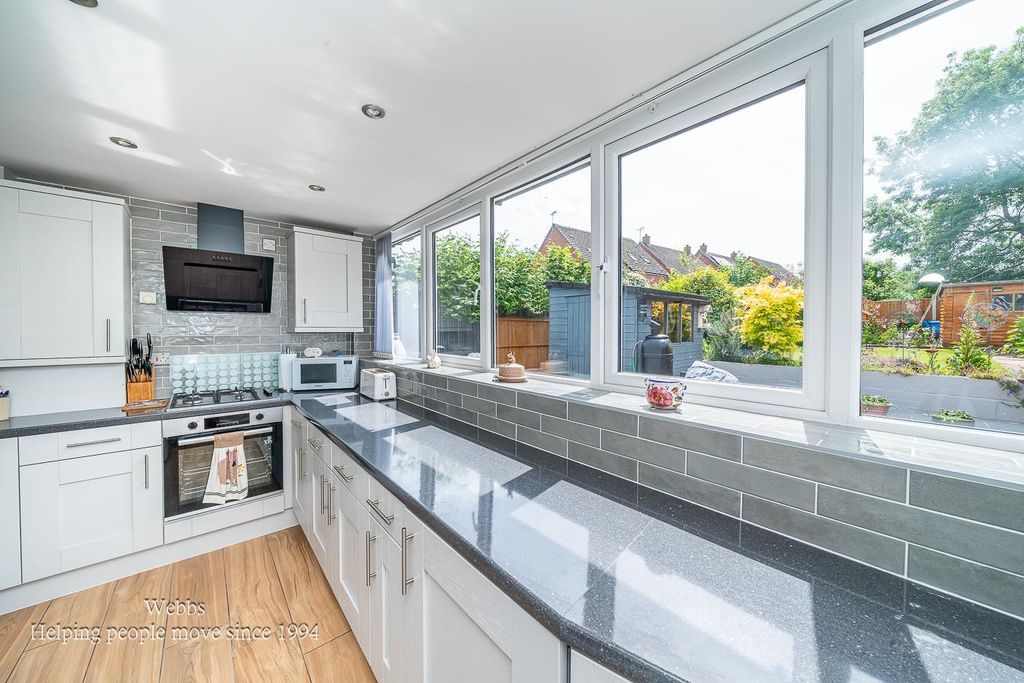 Property photo 3 of 31 Webbs-21.Jpg