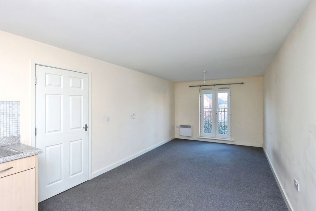 Property photo 3 of 15 Pbox-Img.Jpg