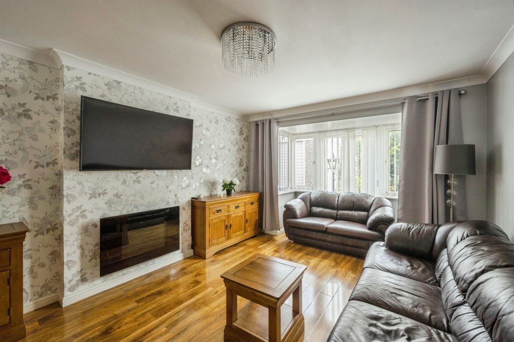 Property photo 2 of 24