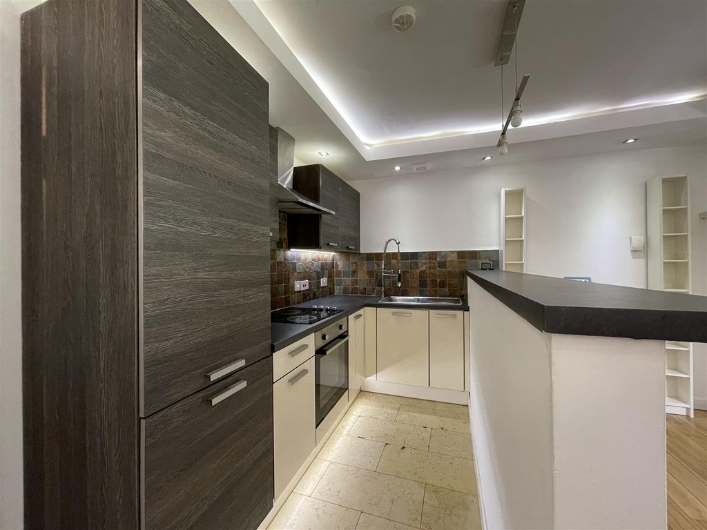 Property photo 3 of 10 Img_9098.Jpg