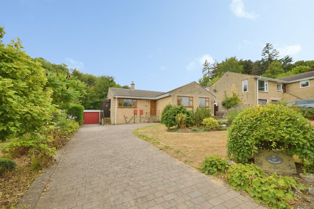 Property photo 2 of 24
