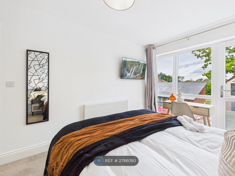 Additional image 14 of 4 bed semi-detached house to rentSaxon Way, Wychbold, Droitwich WR9