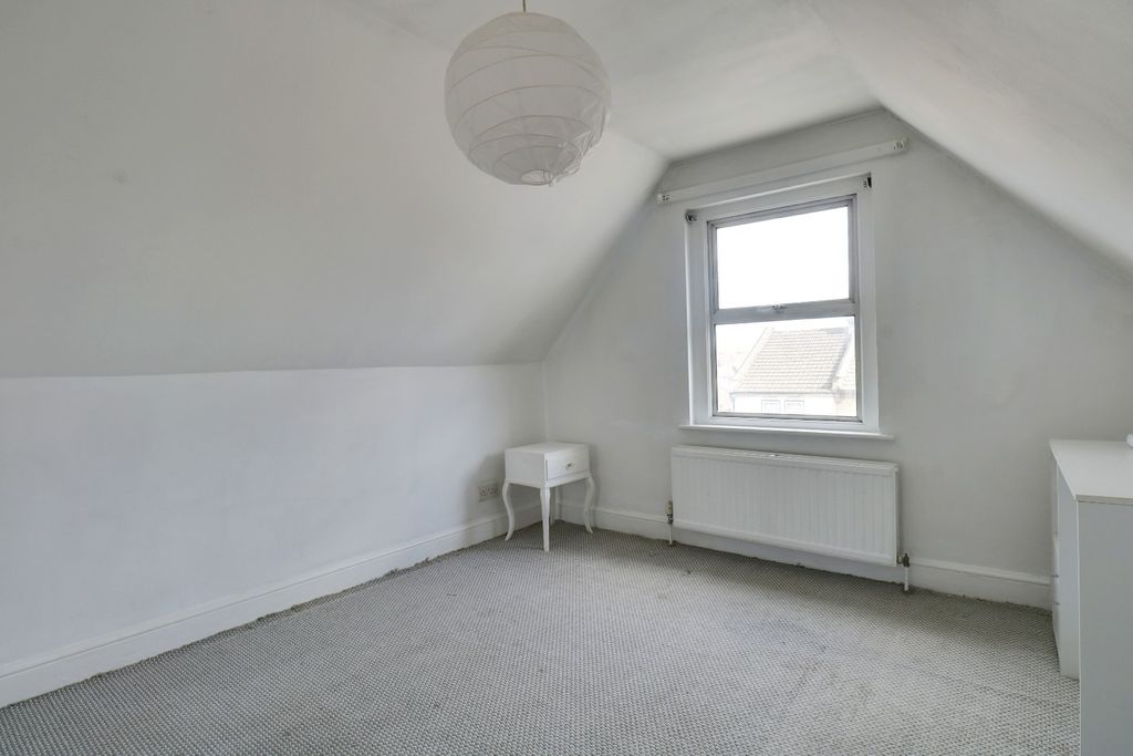 Property photo 2 of 14 4547473