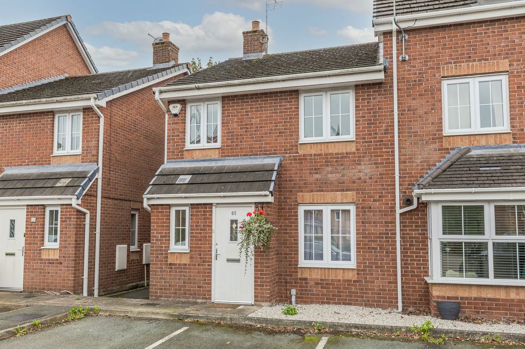 Property photo 1 of 30