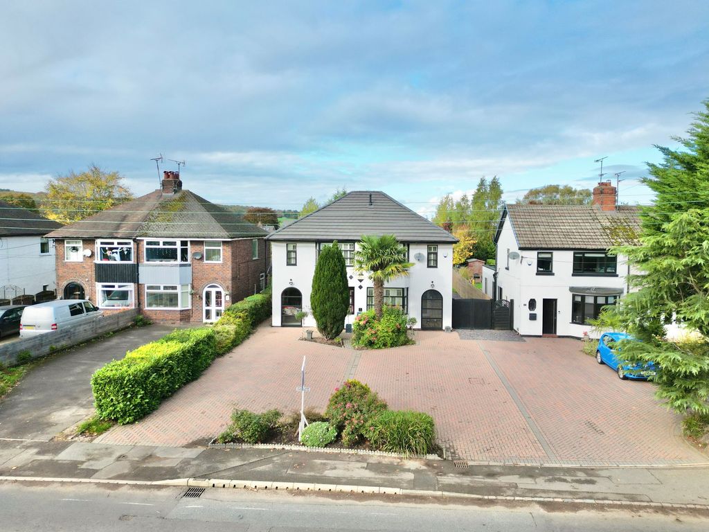 Property photo 1 of 40