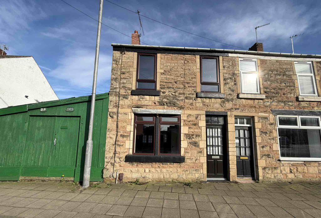 Property photo 1 of 9